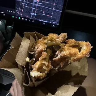 Churros rellenos de cajeta y lechera Filled churros with cajeta and sweetened condensed milk