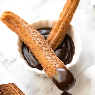 churros with chocolate sauce