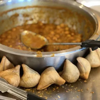 Samosa Chat