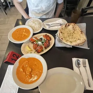 Chicken Tikka Masala Curry Garlic Naan