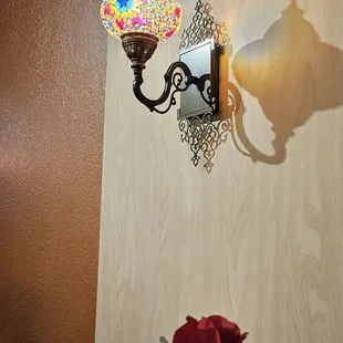 Wall sconce