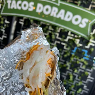 Tacos Dorados de Carne Deshebrada (Shredded Beef Tacos)