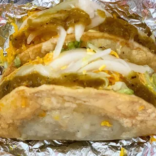 Tacos Dorados de Carne Deshebrada (Shredded Beef Tacos)