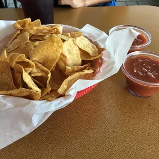 Chips and salsa are the bomb.