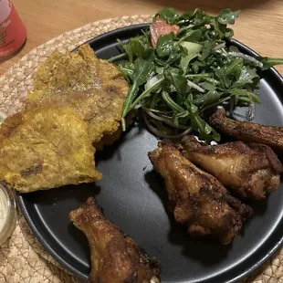 chicken wings, fried chicken, food, chicken, chicken wings and fried chicken, fried chicken wings, bbq wings, poultry, bbq chicken