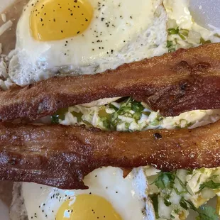 Green chilaquiles with bacon