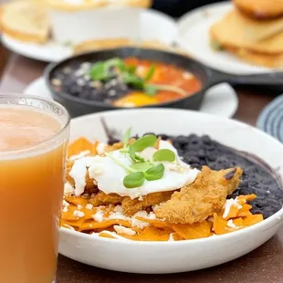 Chilaquiles brunch