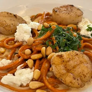 Red Pepper Linguini with Scallops
