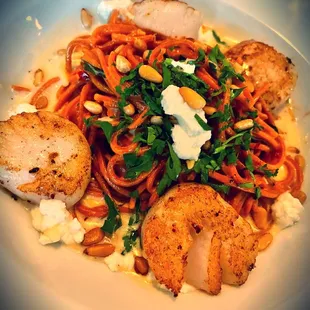Red Pepper Linguine with Scallops
