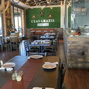 Main restaurant indoor photo