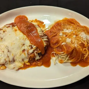 Veal parmigiana and spaghetti.