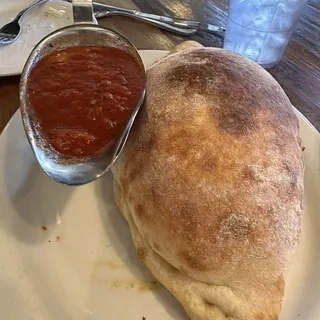 Pepperoni Calzone