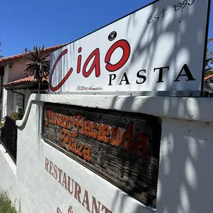 The sign that is rather similar to the sign in Vista, CA