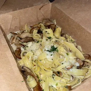 Tagliatelle Al Funghi Trifolati