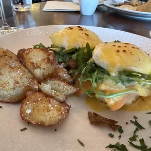 Salmon Benedict