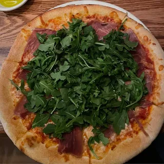 Prosciutto and Arugula Pizza