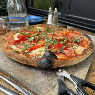 food, pizza