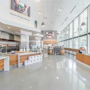 salad, chef's case &amp; pizza