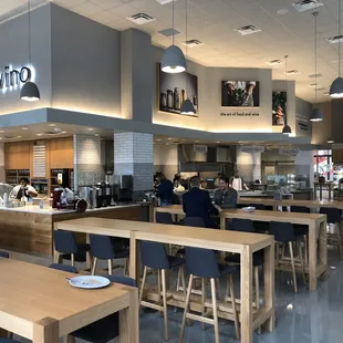 Coffee/wine counter on the left cafe on the right