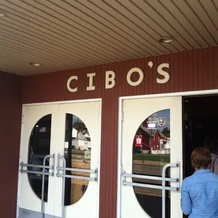 the entrance to the restaurant