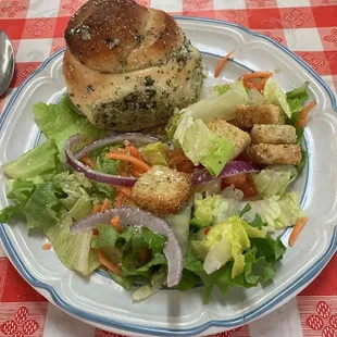 great salad and garlic knot