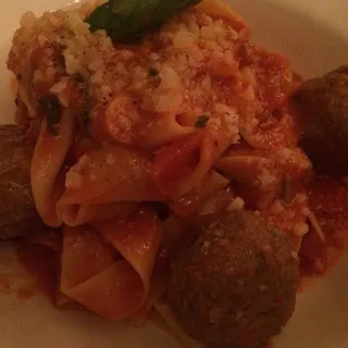 Tagliatelle Con Polpettine