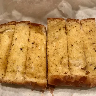 Garlic bread to go