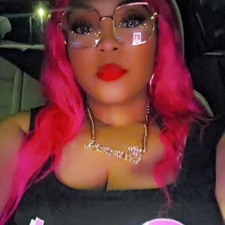 Zondra T.