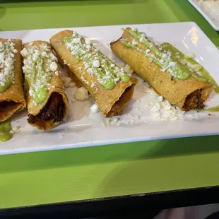 Taquitos Olvera