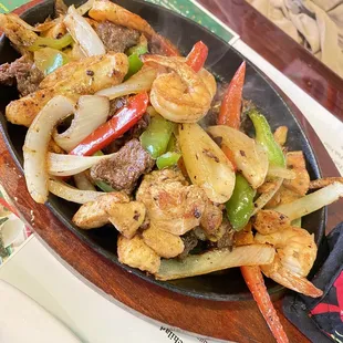 Mixed fajitas