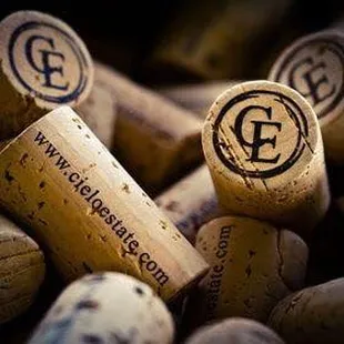 Cielo Estet Winery, closest Foothill winery and wedding destination to the Sacramento region.  Shingle Springs, CA