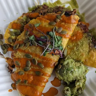 MOLE QUESADILLA
