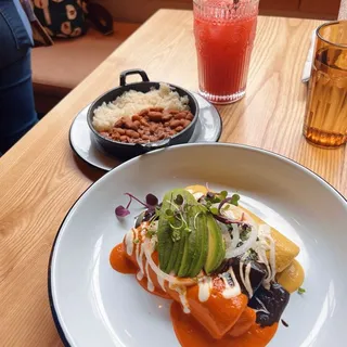 CHICKEN ENCHILADA TRES MOLES