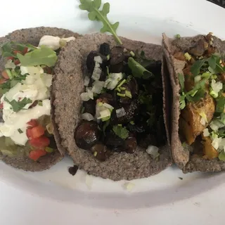 VEGAN NOPALES TACO