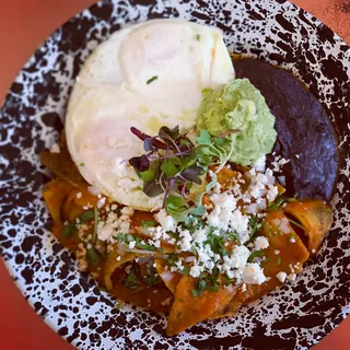 CHILAQUILES