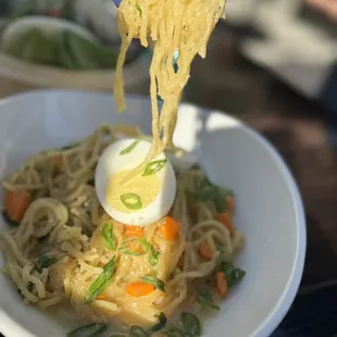 Yakisoba garlic noodles