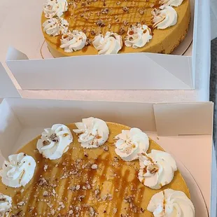 Pumpkin cheesecakes for thanksgiving.