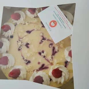 Upon delivery. Beautiful cheesecake, so tempting. The birthday celebrant is happy.