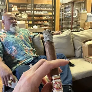 Cigar-Cigar