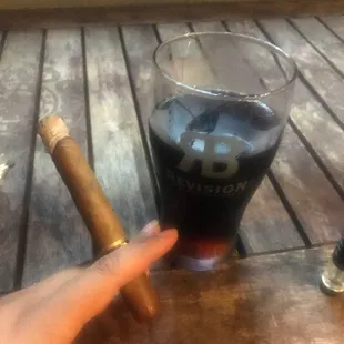 A nice cigar(Quorum) and ice cold root beer