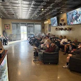 Cigar Mas Fino has got you covered for meetings and big games with our spacious lounge. Come in and check it out today