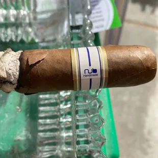 Dry Nub Cigar