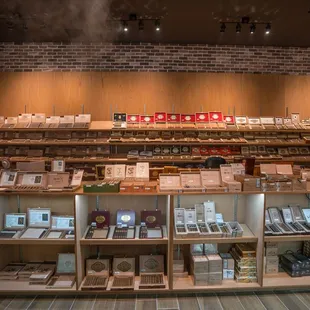 Another view of the humidor
