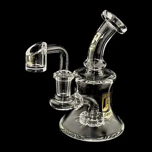 6B Glass is known for using highly durable boro glass available now