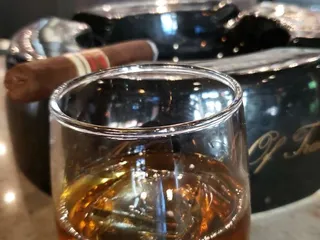 Silver Leaf Cigar Lounge