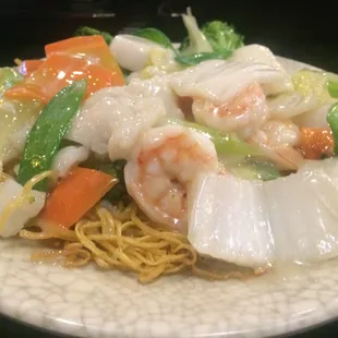 Seafood Pan Fried Noodles
