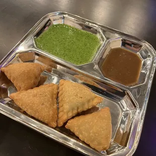 3 Piece Tandoori Chicken Samosas
