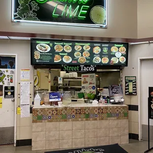 interior, ramen and noodles