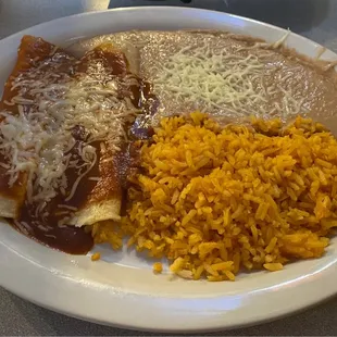 2 cheese enchiladas with beans and rice
