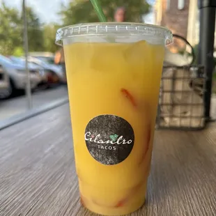 Mango agua fresca